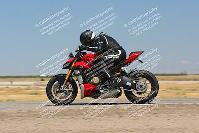 media/Sep-04-2023-Lets Ride (Mon) [[34443f911e]]/B Group/1220pm (Wheelie Bump)/